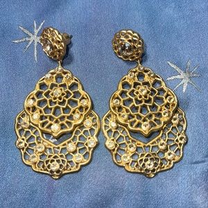 Chloe + Isabel Statement Earrings!